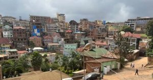 Bukavu: Umukobwa waketsweho gukongeza amazu yatwitswe kugera apfuye