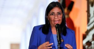 Rodríguez wasimbuye Maduro yaba ari mu mazi abira?