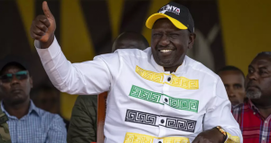 Kenya: William Ruto akomeje kwanikira Raila Odinga mu majwi ya Perezida 