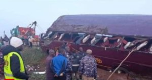 Bus Jaguar yerekezaga i Kigali ivuye Kampala yakoze impanuka ihitana bamwe