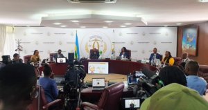 BNR yaburiye Abanyarwanda ko ibiciro bizakomeza kuzamuka