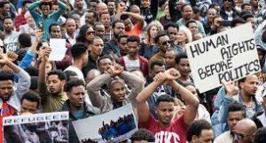 Abimukira 750 binjiye mu Bwongereza,kuzanwa mu Rwanda byo ntibabikozwa