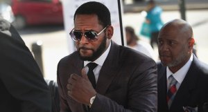 Umuhanzi R. Kelly yakatiwe gufungwa imyaka 30