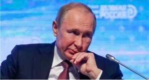 Perezida Putin yahigiye kurindira kure ingabo za Ukraine mu kwirind ko Uburusiya bwaterwa