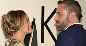 Byateje urujijo! Ben Affleck na Jennifer Lopez bongera kugaragara bari kumwe nyuma y'amezi batandukanye
