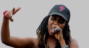 Oda Paccy yasobanuye impamvu adakeneye kumva umubaza ibijyanye na Lick Lick