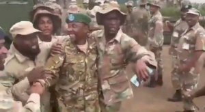 Lt. Col Willy Ngoma yahawe akabyiniriro n'abasirikare ba SADC