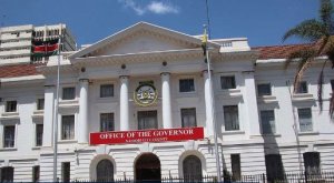 Kenya: Umugenzuzi w'imari ya leta yavumbuye abakozi hafi 1000 bahembwa batabaho