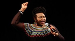 Yvonne Chaka Chaka akomeje kwinjiza agatubutse nyamara nta indirimbo nshya afite