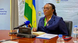 MINEDUC yakuyeho agahimbazamusyi k'abarimu kubera impamvu ikomeye