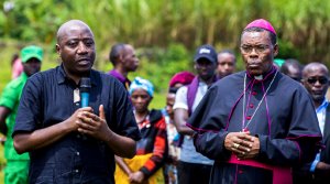 Leta irabafasha uko ishoboye kose ! Minisitiri w'Intebe yihanganisha ababuze ababo bahitanwe n'ibiza