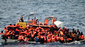 Agatsiko kafashaga abanya Asia n'Abanya Afurika kwinjira muri Amerika mu buryo butemewe kahanwe