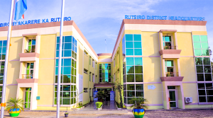 Rutsiro: Babiri bakubiswe n'inkuba umwe arapfa