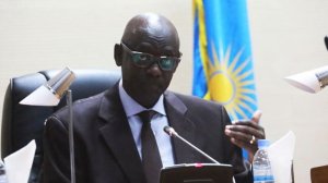 Rwanda:Ababereyemo leta imyenda bafatiwe ingamba nshya