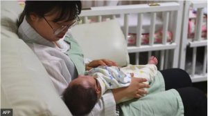 Korea y'Epfo yongeye guca agahigo ko kuvukisha abana bake 