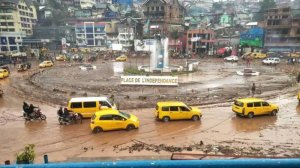 RDC: Imvura yaguye nijoro yishe abarenga 40 barimo abo yatwaranye n'amazu yabo