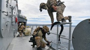 Amerika yabuze abasirikare bayo babiri ba Navy Seals barohamye