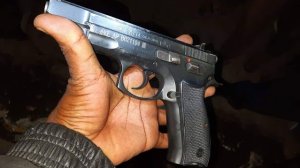 Umusaza yirasiye mu bitaro arapfa nyuma yo gutinda kubona imiti