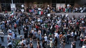 USA: Los Angeles hoherejwe abandi basirikare bo guhangana n'abimukira