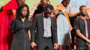 Chryso Ndasingwa na Sharon Gatete berekanywe mu rusengero