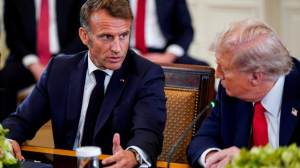Perezida Macron yasabye Trump gukuraho ibihano yafatiye abayobozi b'i Burayi