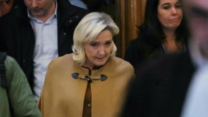 U Bufaransa: Marine Le Pen akomeje guhura n'uruva gusenya