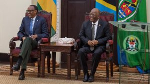 Perezida Kagame yihanganishije Tanzania yabuze uwahoze ari Perezida wayo Mkapa