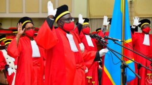 Abacamanza 2 muri 64 baherutse guhabwa inshingano bigometse kuri Perezida Tshisekedi banga kurahira