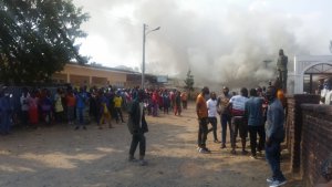 Musanze: Inzu y'ubucuruzi yafashwe n'inkongi y'umuriro ibicuruzwa bya miliyoni zisaga 100 FRW bihiramo