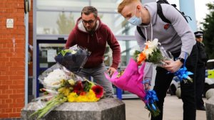 London: Umupolisi yishwe arashwe n'umuntu wari wafashwe ari gusakwa