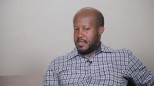 Karasira Aimable yemeye gushyingiranwa n'umukobwa uba USA umumereye nabi mu rukundo