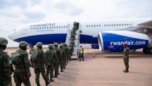 Minisitiri w'ingabo wa Afurika y'Epfo ntiyishimiye ko RDF na RNP bageze muri Mozambique mbere ya SADC