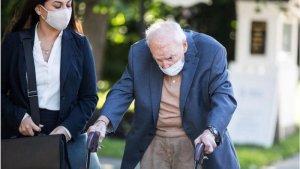 Uwahoze ari kardinali muri US amerewe nabi n'inkiko ashinjwa gusambanya umwana w'umuhungu