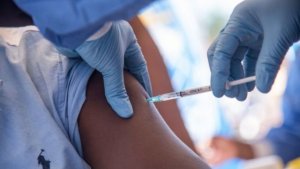 Perezida Kagame yavuze ku byerekeye guhatiriza abanyarwanda kwikingiza Covid-19