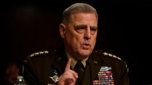 Perezida Biden arashinjwa gusuzugura inama yagiriwe n'abajenerali bakomeye ba US