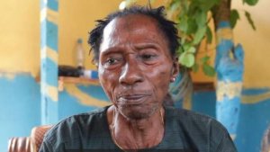 Umugabo usenga Shitani yashyinguwe mu modoka iri gucuranga umuziki