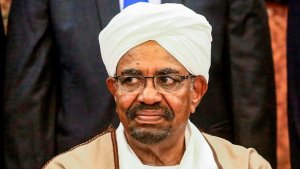 Sudan:Gufungira Omar al Bashir mu bitaro byakuruye impaka