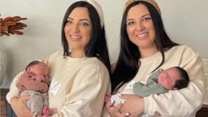 Abagore b'impanga babyariye abana b'abahungu icyarimwe no mu bitaro bimwe