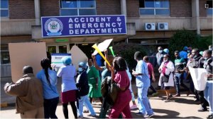 Zimbabwe: Barasaba Leta kujya ibahemba mu Madolari ya Amerika