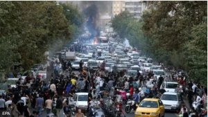 Iran: Abantu 9 bafite inkomoko mu Burayi nibo bamaze gutabwa muri yombi mu myigaragambyo