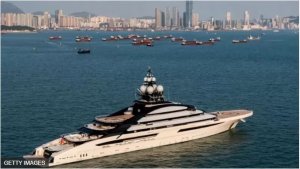 Africa y'Epfo yanze gufatira ubwato bw'umurusiya wafatiwe ibihano