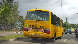 Polisi yagaragaje ikibazo gikomeye imodoka zitwara abana ku ishuri zifite