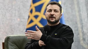 Perezida Zelensky yagize icyo asaba Ubushinwa bushinjwa kumutera umugongo