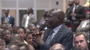 Dubai wubatse inzu zikagwira abantu yari yarahuye na Perezida Kagame 