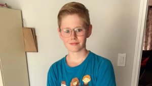 Umwana w'imyaka 13 yarokoye abanyeshuri bari buzuye bisi nyuma y'uko uwari uyitwaye ataye ubwenge