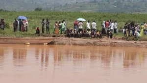 Muhanga: Abana 14 barohamye muri Nyabarongo , 11 baburirwa iregero