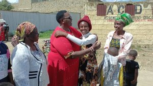 Babonye umwana wabo bari bamaze imyaka 17 barabuze