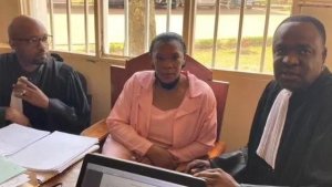 Munyenyezi yatsinze Ubushinjacyaha yashinje gukoresha inyandiko mpimbano