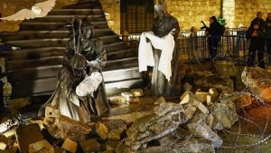 I 'Betelehemu nta munezero uharangwa – nta Père Noël, nta birori'