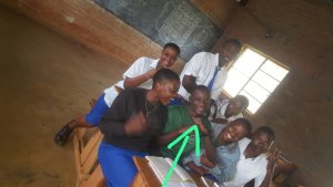 Rusizi: Umunyeshuri yapfuye bitunguranye ari mu ishuri na bagenzi be